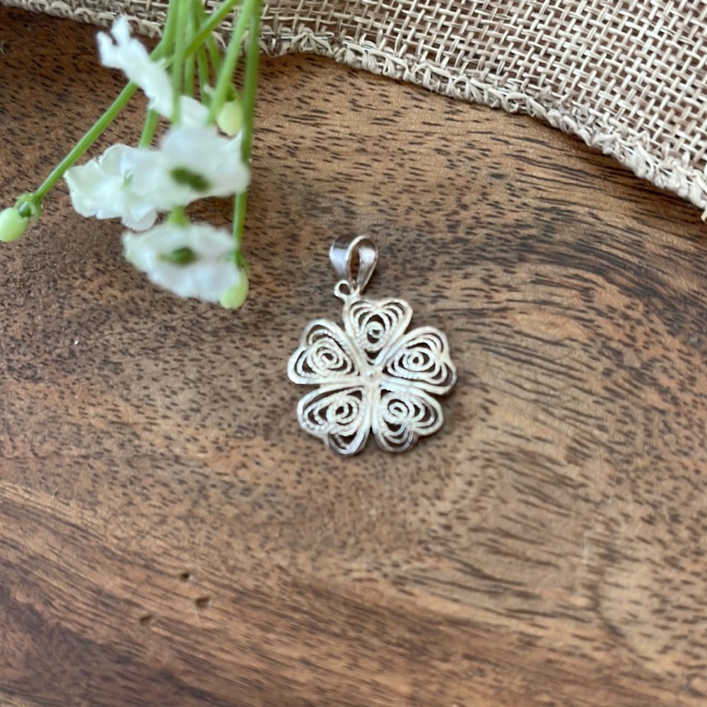 Sterling Silver Lucky 🍀 Clover Pendant